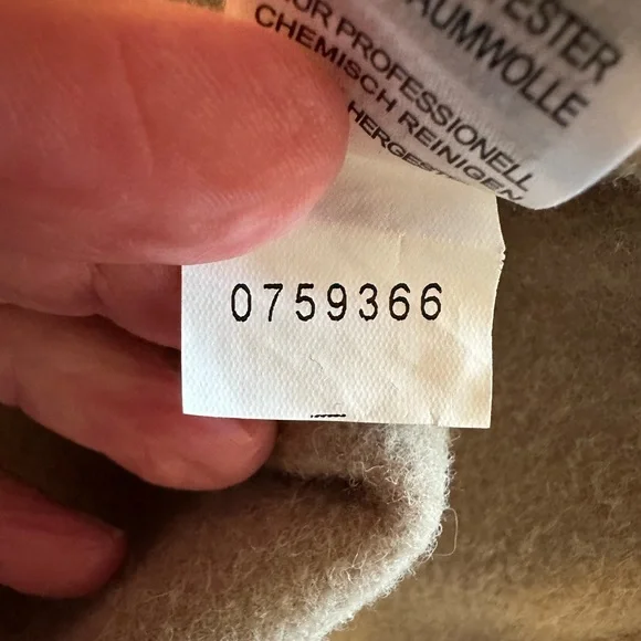 Joie Camel Tan Teddy Long Sleeve Button Front Moto Shacket Cropped - Picture 10 of 10